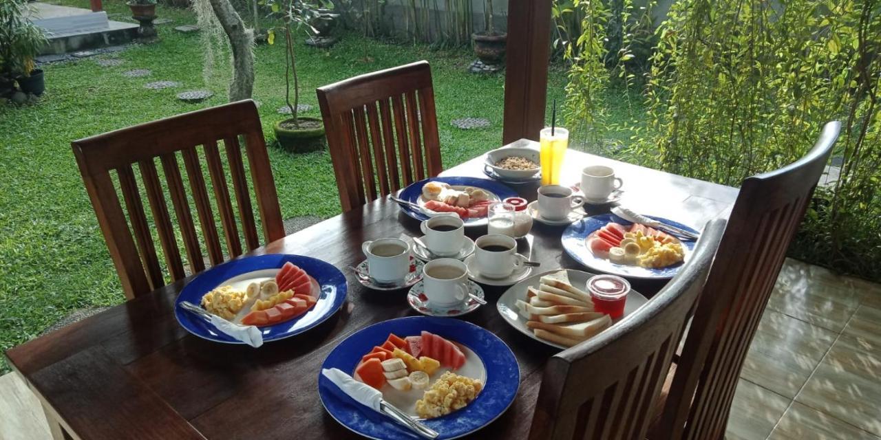 Mancur Guesthouse 乌布 外观 照片